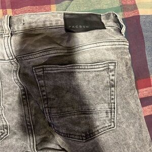 PacSun Gray Skinny Jeans with Sleek Design never worn
